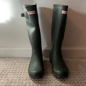 Green Original Hunter boots size 7